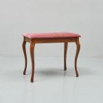 496209 Piano stool